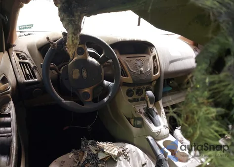 2013 Ford Focus Se from USA, damaged, VIN 1FADP3F26DL128695